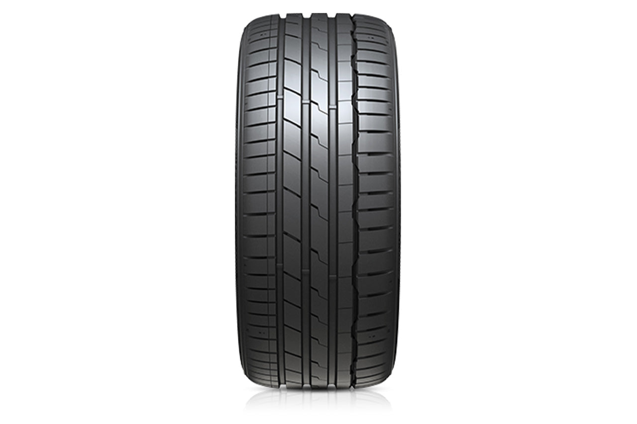 hankook_ventus_s1_evo3_tread_0
