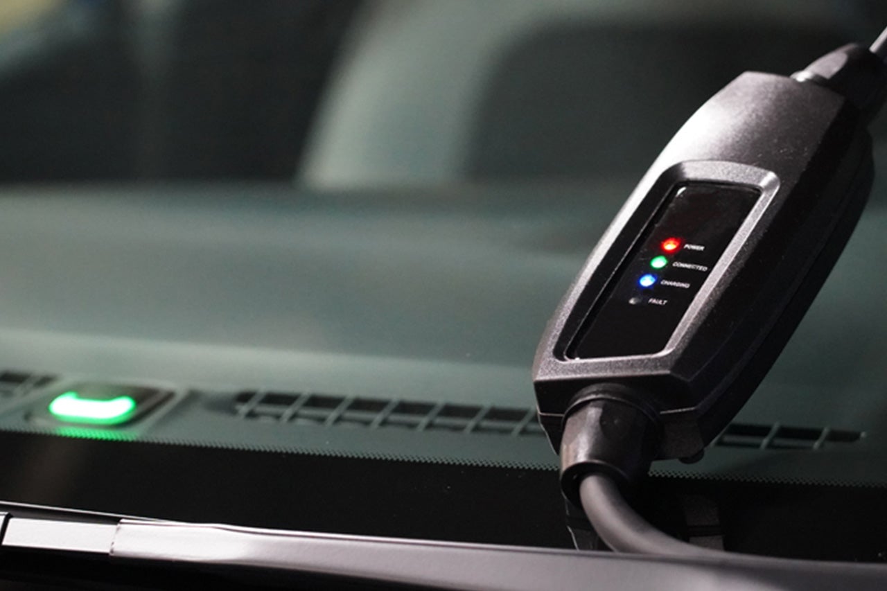 Universal Schumacher Electric Vehicle Mobile / Travel Charger Bundle (Level 1 & 2)