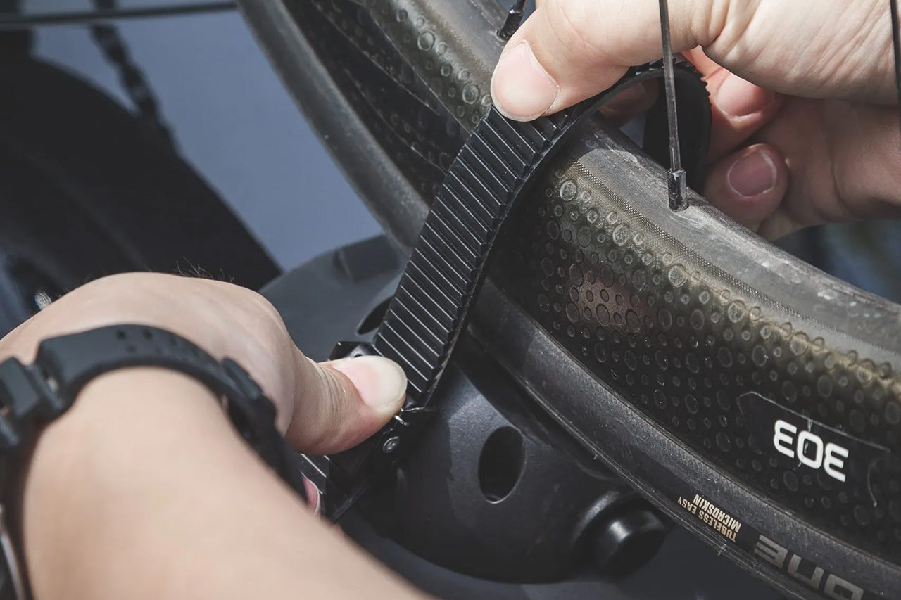 TreeFrog Pro Vacuum Mounted Roof Mount Road & Mountain Bike Rack Replacement Rear Wheel Holder